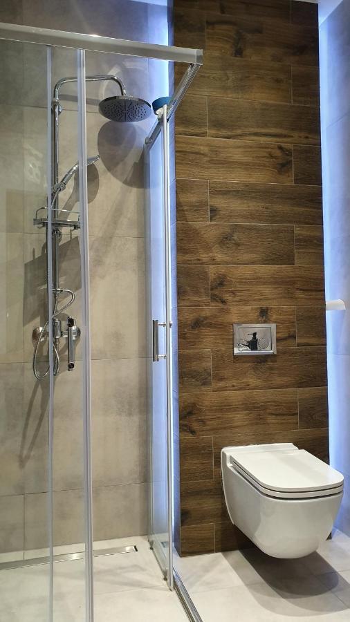 Modern Apartment In The City Center Kattowitz Exterior foto