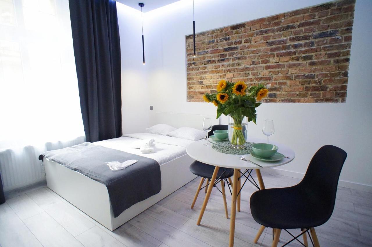 Modern Apartment In The City Center Kattowitz Exterior foto